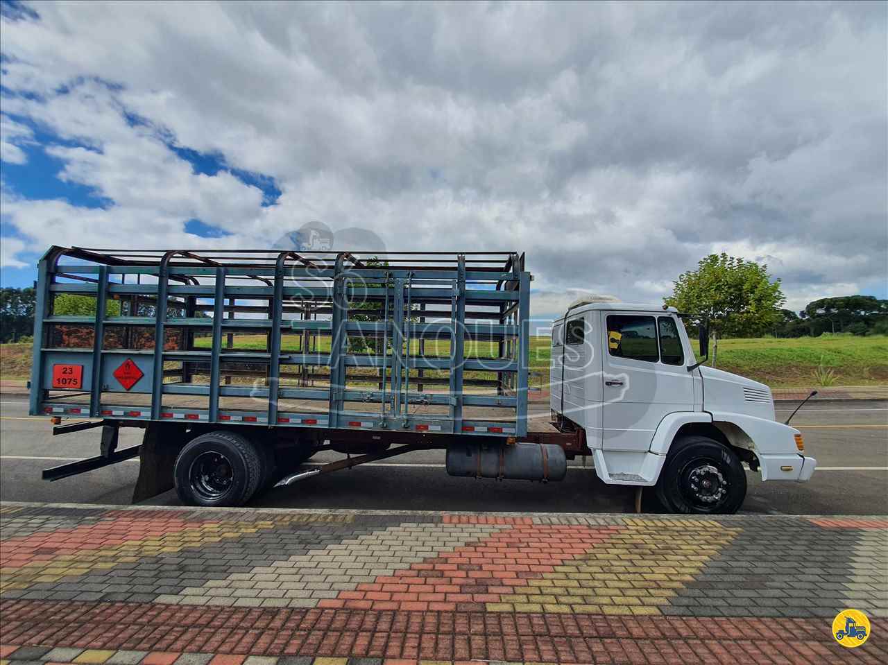 CAMINHAO MERCEDES-BENZ MB 1218 Gaiola de Gás Toco 4x2 Só Tanques e Carretas CURITIBA PARANÁ PR